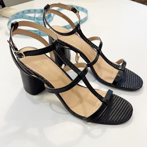 ANN TAYLOR BLACK STARPPY BUCKLE CAGE SANDALS PUMPS HEELS SHOES SZ 9 - Picture 4 of 11